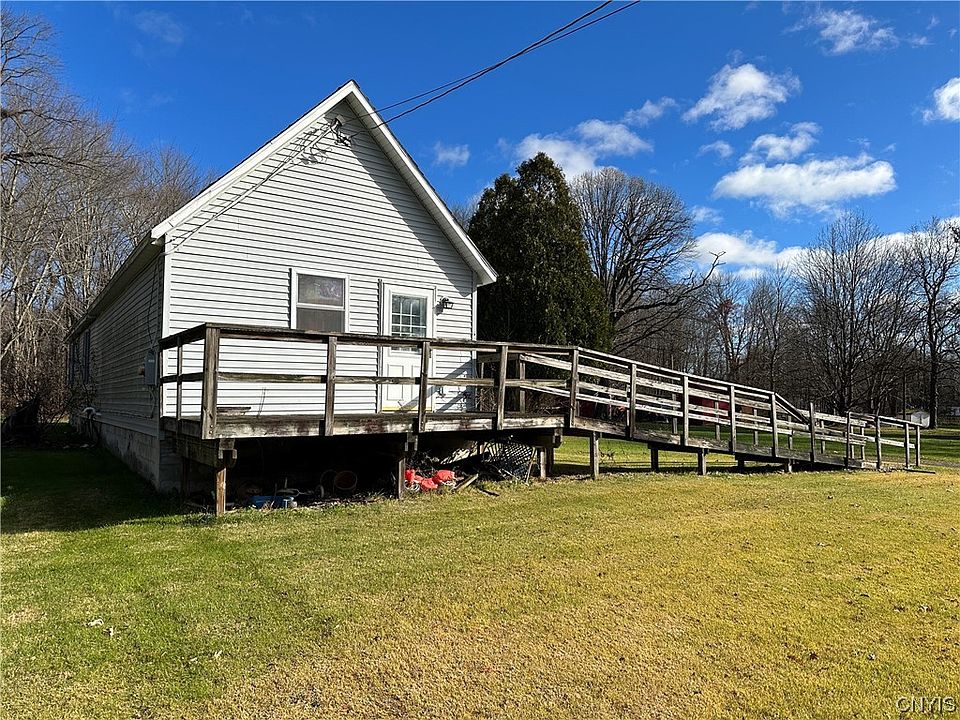 10 Elderberry Ln, Central Square, NY 13036 Zillow