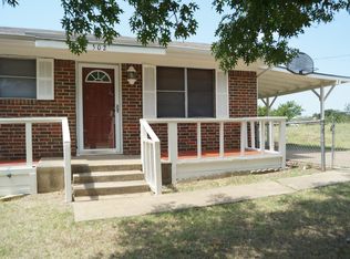502 Mansfield Cardinal Rd, Kennedale, TX 76060