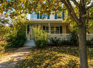 103 Center St, Charles Town, WV 25414