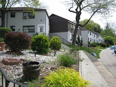 3rd image of 6797 136th St