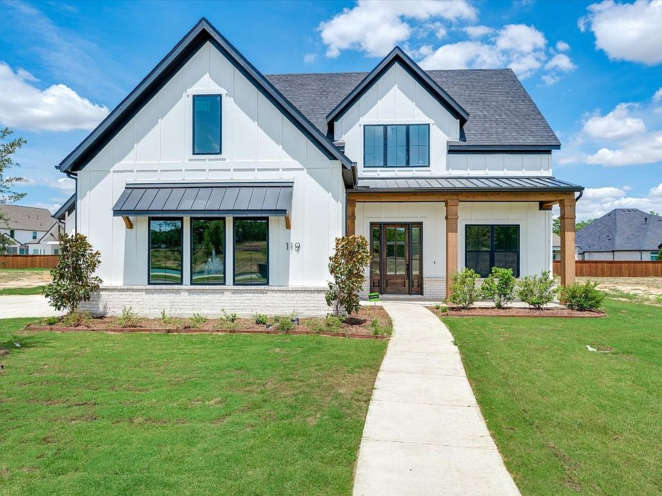 1st image of 119 Craigmore Dr