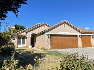 42513 Blossom Dr, Quartz Hill, CA 93536