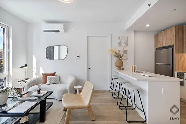 Rented by ERNY LLC | media 8