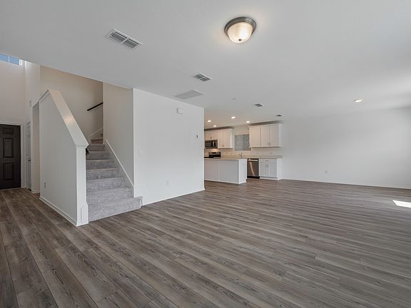 4th image of 879 Breakwater Dr #2275