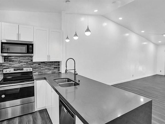 3rd image of 4497 Treasure Cove Dr #4497