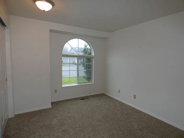986 Eastwind Ct N — Photo 11