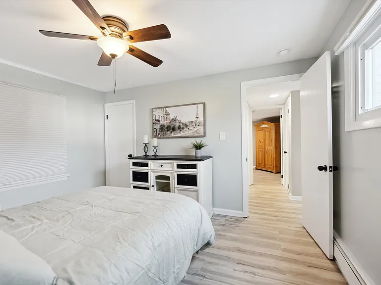 26 N Aurora Rd — Photo 12