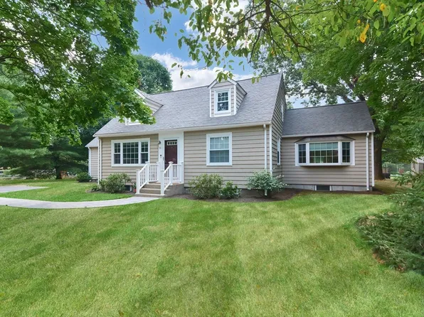 21 Russet Ln, Sudbury, MA 01776
