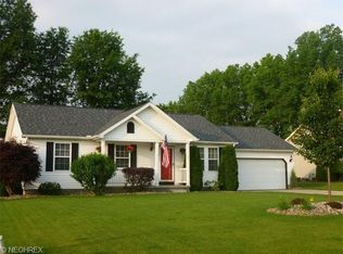 207 Chapel Hill Dr N, Warren, OH 44483