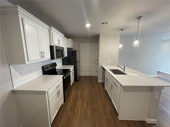 5th image of 11313 Northstar Dr #1