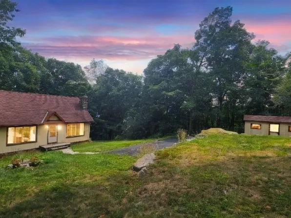 11 CRESTVIEW DRIVE, Stanhope Boro, NJ 07874