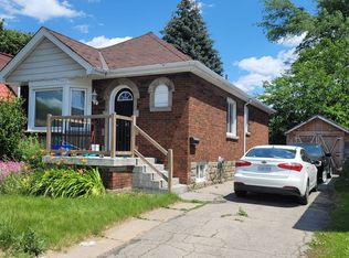 16 Cameron Ave N #2, Hamilton, ON L8H4Y8