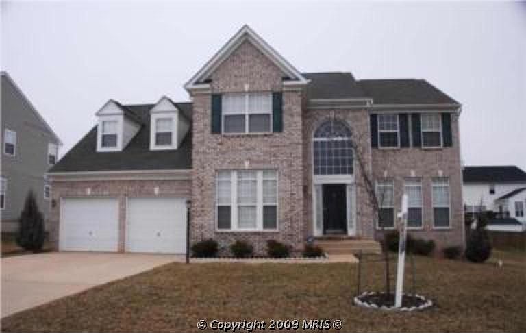 1st image of 19 Thaxton Ct