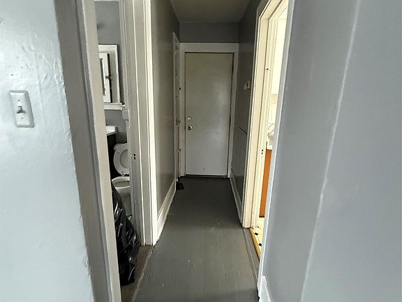 2nd image of 14622 Faircrest St