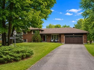 27 Thicketwood Pl, Ramara, ON L0K 1B0
