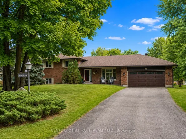 27 Thicketwood Pl, Ramara, ON L0K 1B0