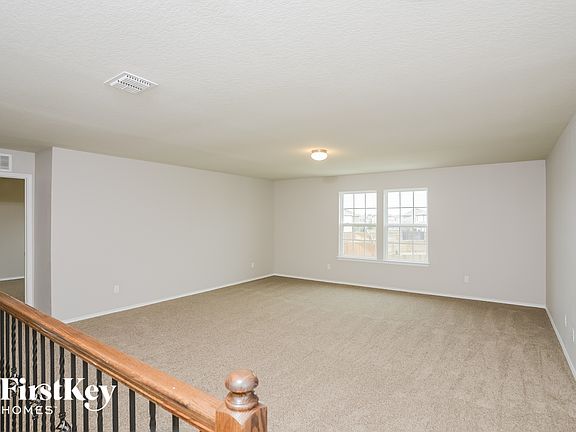 4th image of 9958 Cowboy Ln
