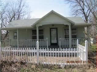 4424 N Indiana Ave, Kansas City, MO 64117