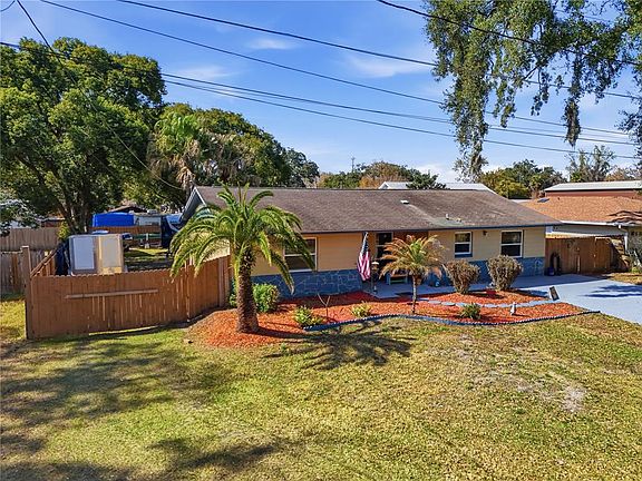 2nd image of 2670 Reagan Ln