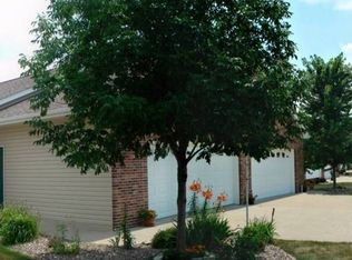 608 Layne Dr #1, West Burlington, IA 52655