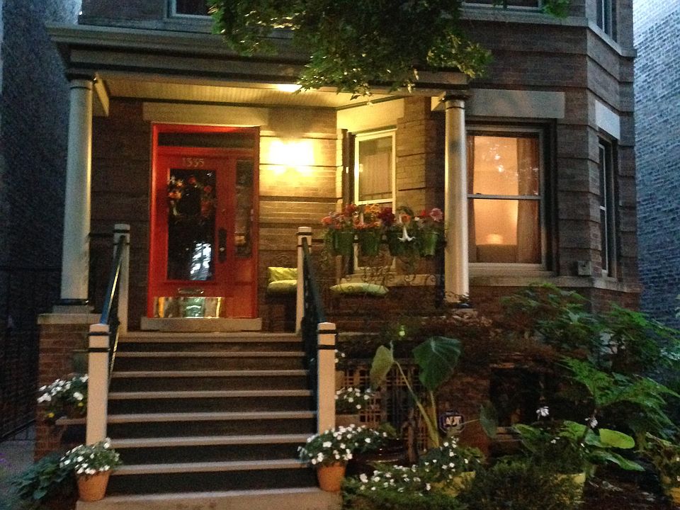 1st image of 1335 W Newport Ave