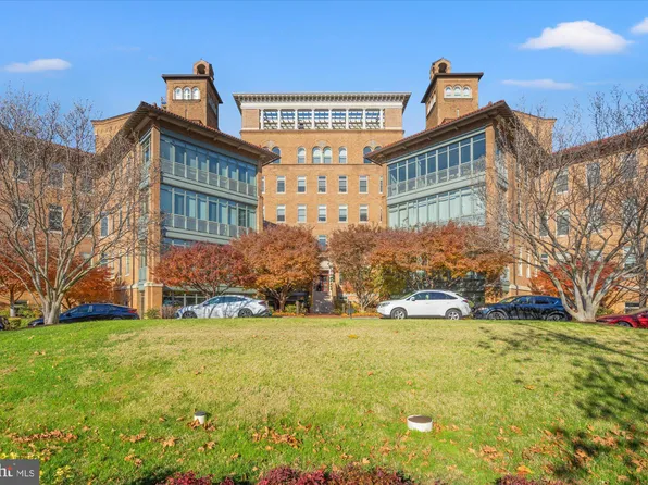 2425 L St NW APT 324, Washington, DC 20037