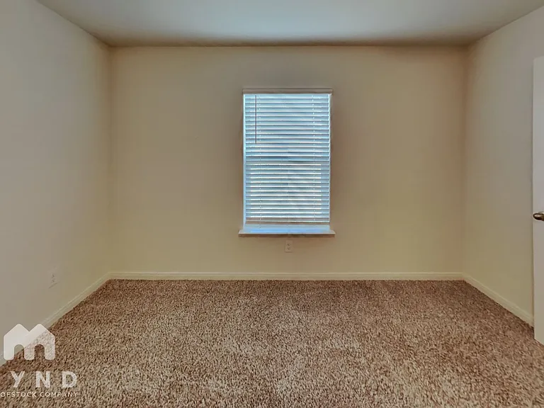 526 A D Crain St — Photo 11
