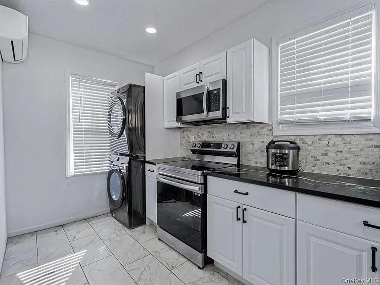 21 James Ll Burrell Ave — Photo 3