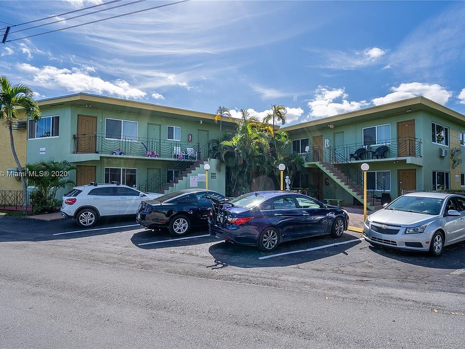 1st image of 17190 S Glades Dr APT 2