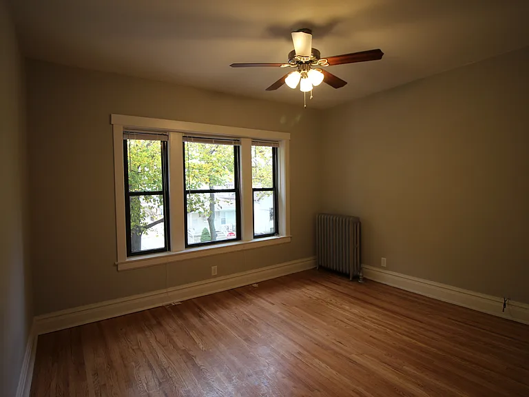 4413 N Lacrosse Ave #2 — Photo 10