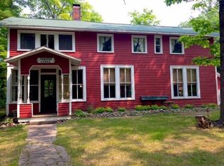 9227 Leavitt Dr, Presque Isle, MI 49777
