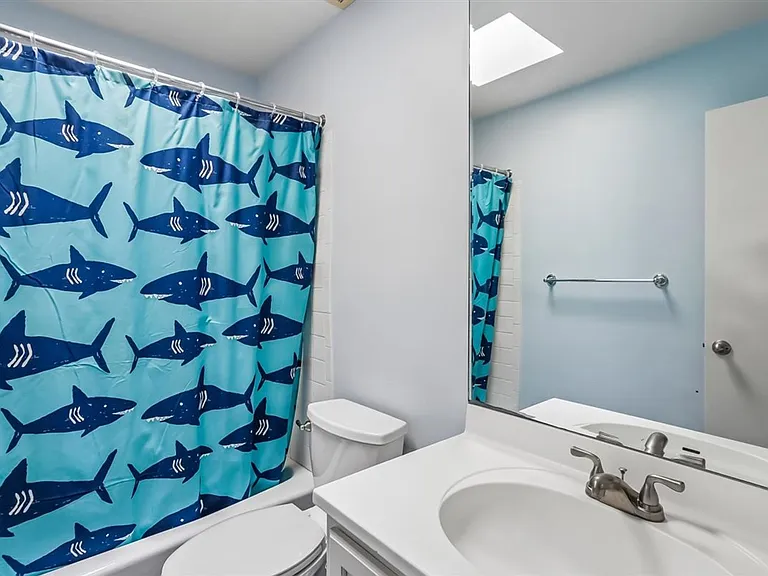 6314 Marjory Ln — Photo 17