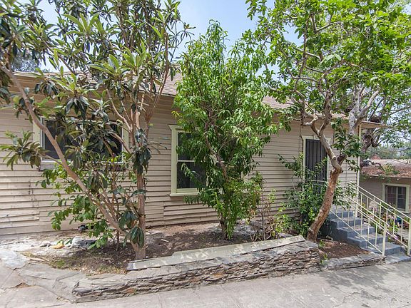 3rd image of 1724 Morton Ave