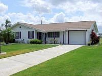 1st image of 704 Desert Hills Dr