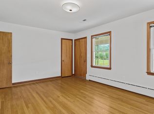 8727 Roanoke Rd, Elliston, VA 24087