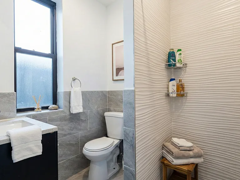 1794 Amsterdam Ave #2E — Photo 4