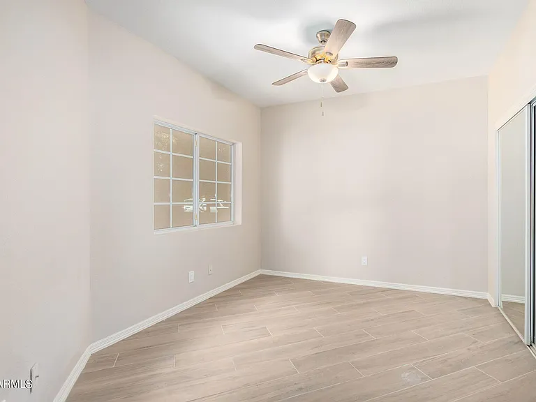 2322 S Rogers Cir #18 — Photo 27