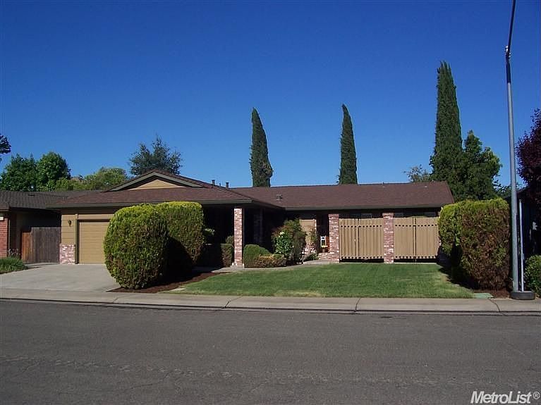 1st image of 859 Westwind Dr