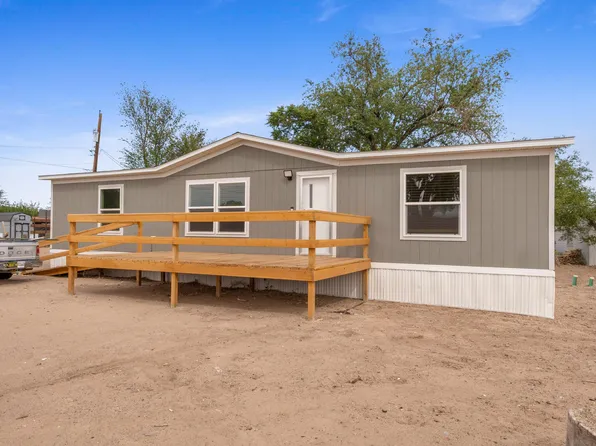 16 Serafin Rd, Belen, NM 87002