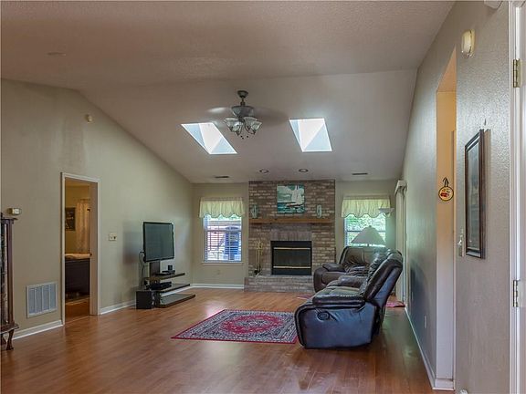 5th image of 10692 Wood Lily Ct
