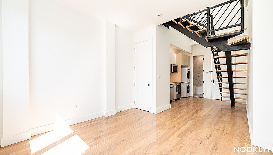 1st image of 489 Grand St #4I