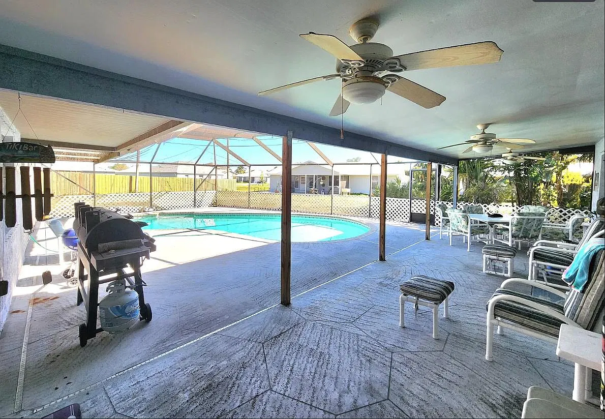 4 bed, 1917 sqft, $3,199 — Photo 1