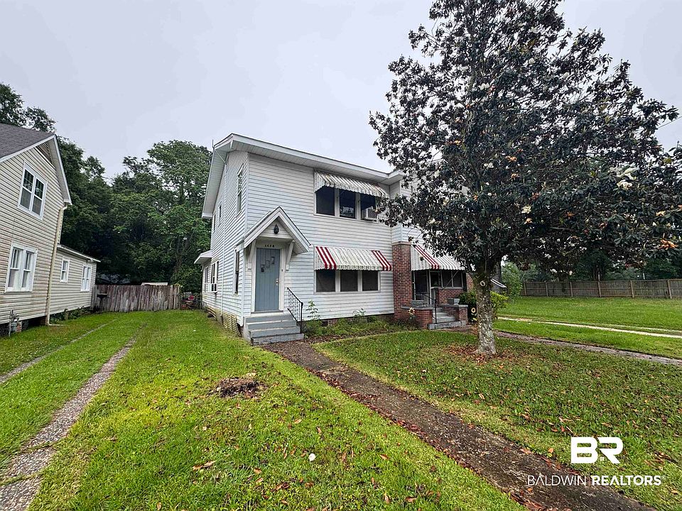2nd image of 265 Seminole St