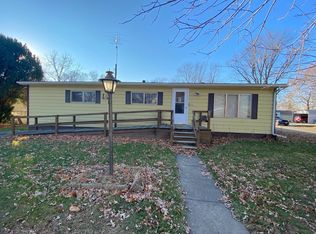 707 N Fillmore St, Mount Ayr, IA 50854