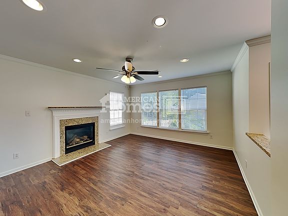 5th image of 8517 Farnsworth Ln