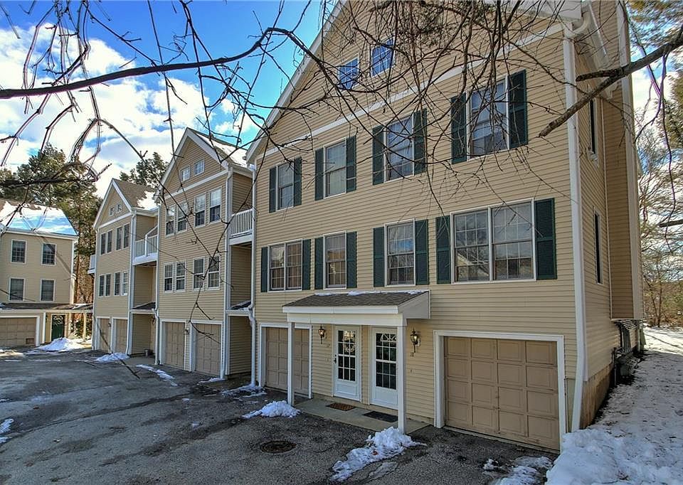 1st image of 17 West Court #17