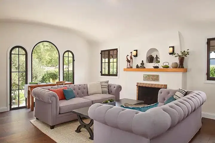1685 N Hill Ave — Photo 9