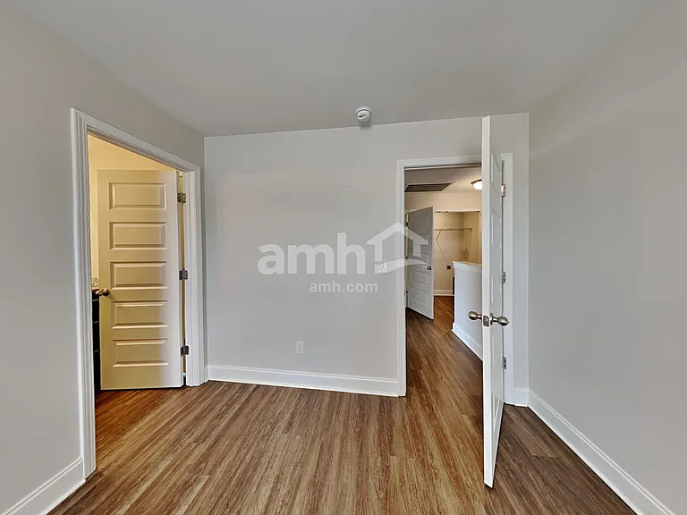 5217 Tupelo St — Photo 18