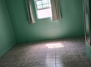 1221 E 90th St #B, Los Angeles, CA 90002
