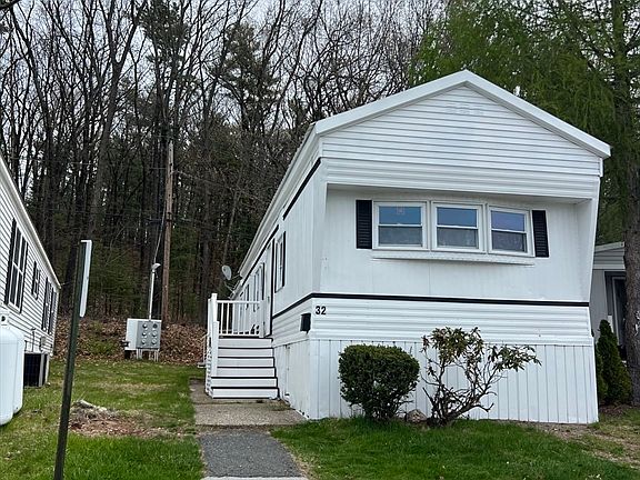 2nd image of 32 Mustang Ave